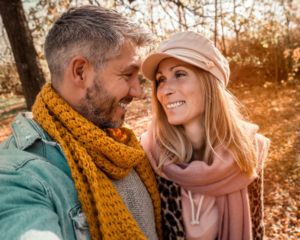 autumn couple in park